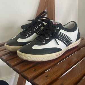 ECCO Women’s Hybrid Sneaker-Sport Shoe Size 37 (W 6.5-7)